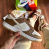 Tênis Nike dunk caramelo/bege